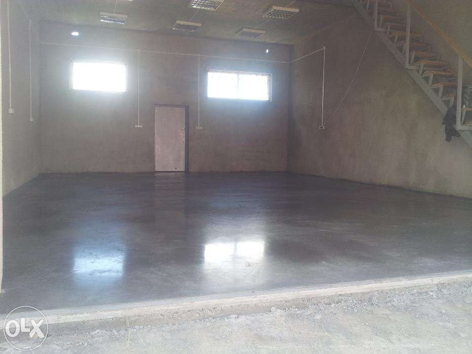 Бетонна промислова високоміцна підлога ( топінгова )