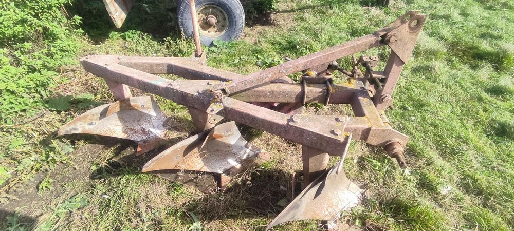 Трактор ЮМЗ комплект.