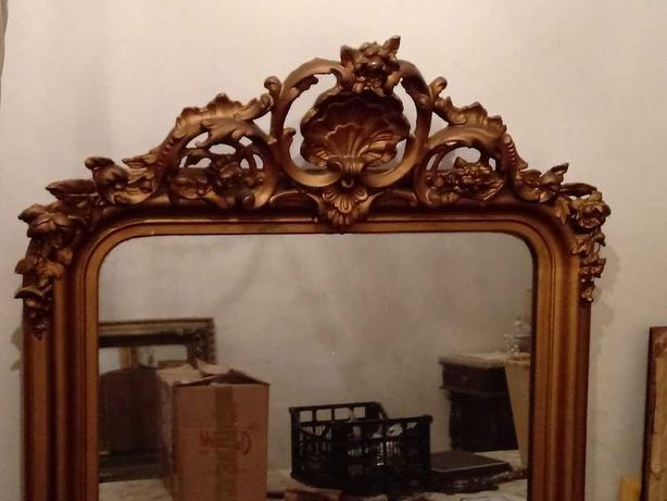 grande espelho talha dourada , antigo