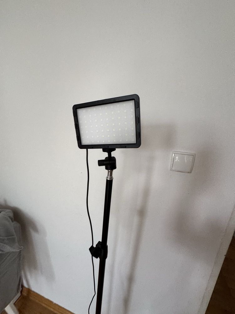 Lampa stojaca do zdjęć
