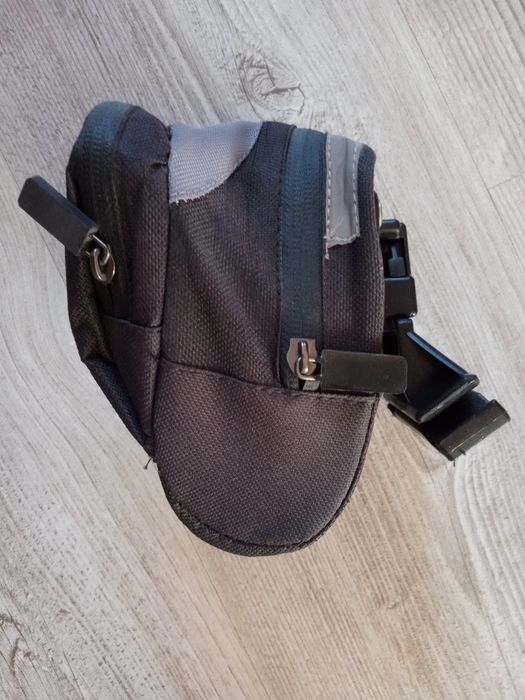 Saszetka do rowera dwukomorowa odpinana