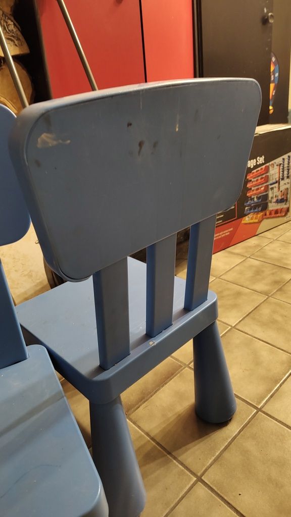 Mamut ikea stolik + dwa krzesła