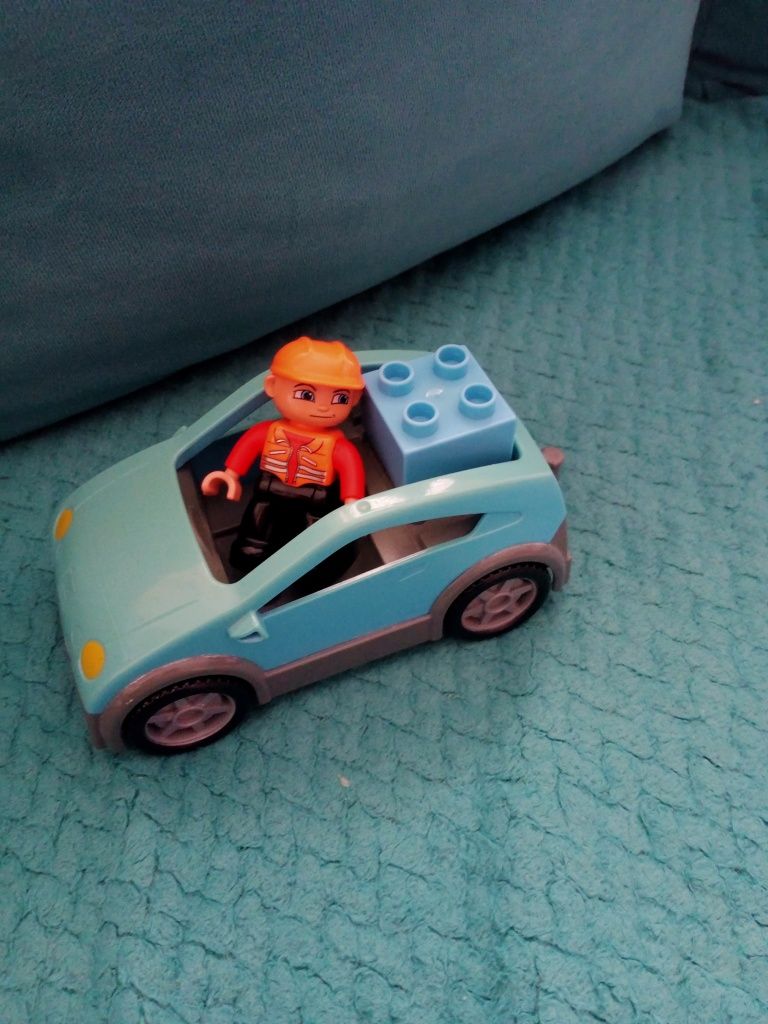 Samochód auto LEGO Duplo + kierowca