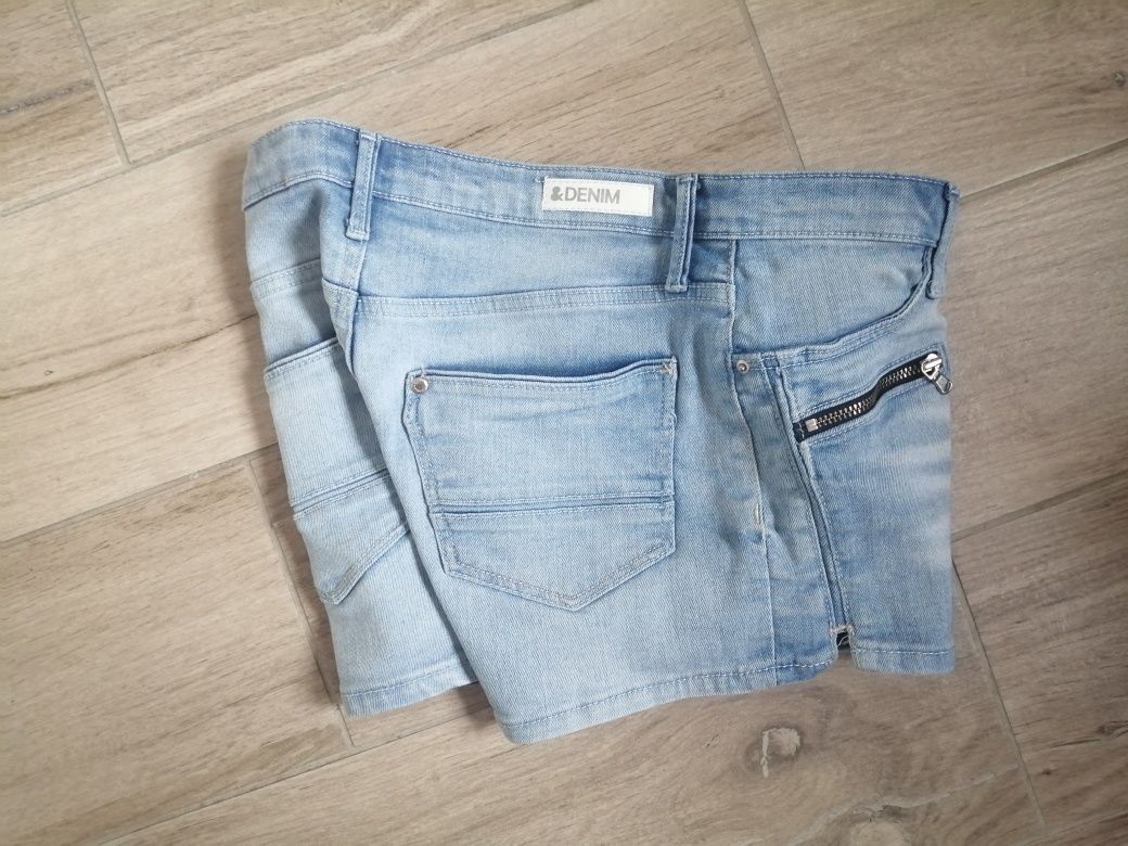 Jeansowe szorty krótkie spodenki XS 158