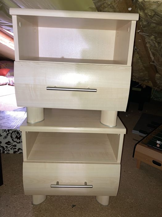Sypialni IKEA meble z dwoma kontenerkami