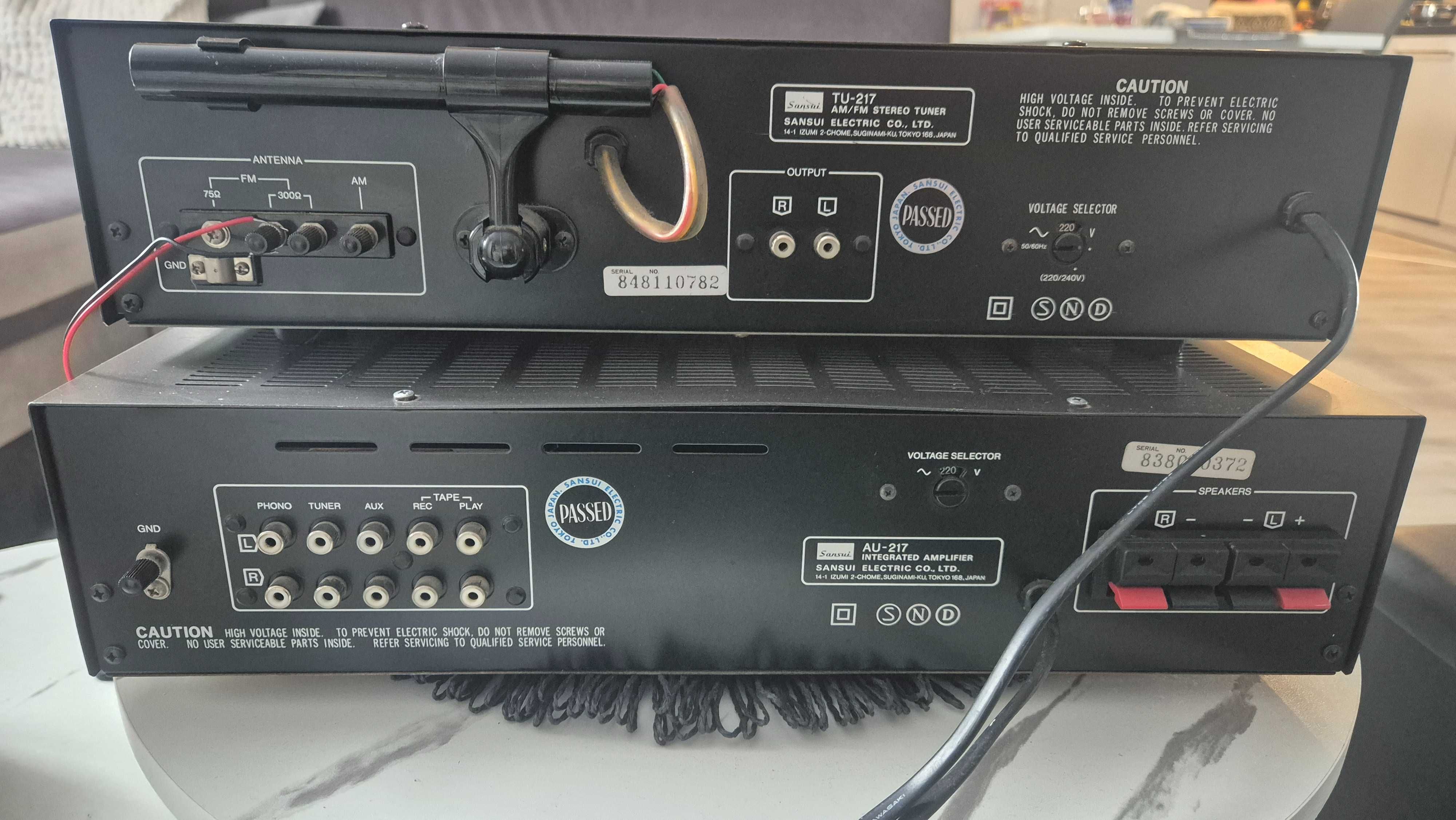 Zestaw SANSUI wzmacniacz AU 217 tuner TU-217 VINTAGE świetny stan