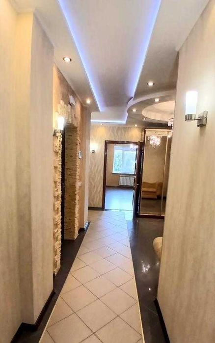 Велика трикімнатна квартира ЖК Едем