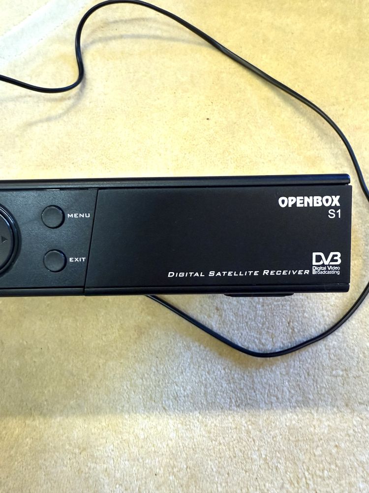 Спутниковый ресивер Openbox S1