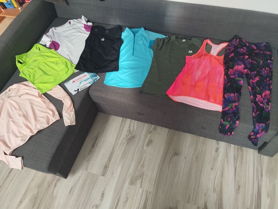 За всё 800грн.Спортивная женская одежда, фирменная одежда, футболка