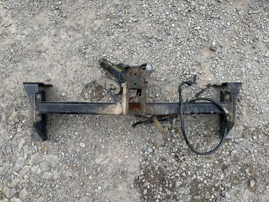 Hak holowniczy belka Honda HR-V I