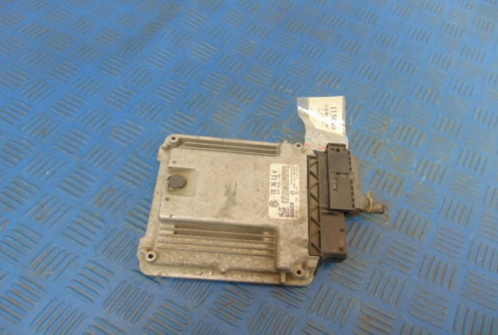 SEAT LEON II 1.9 TDI KOMPUTER SILNIKA 03G906016AK