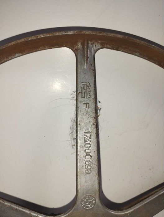 Шків пральної машинки Indesit WIL 82 X