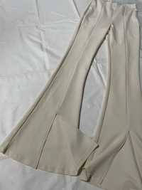 Класичні брюки від Bershka розмір м