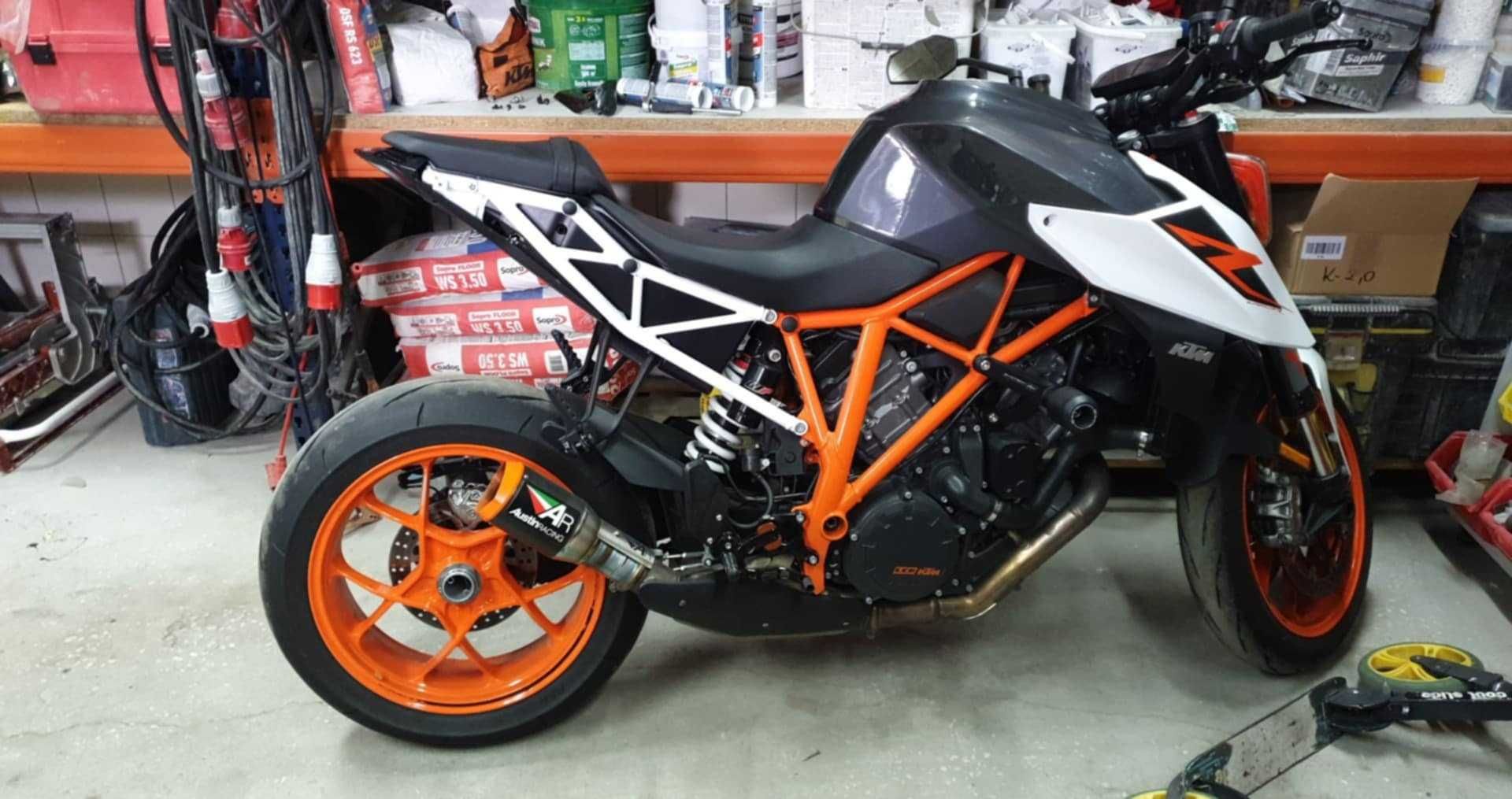 Tłumik Austin Racing