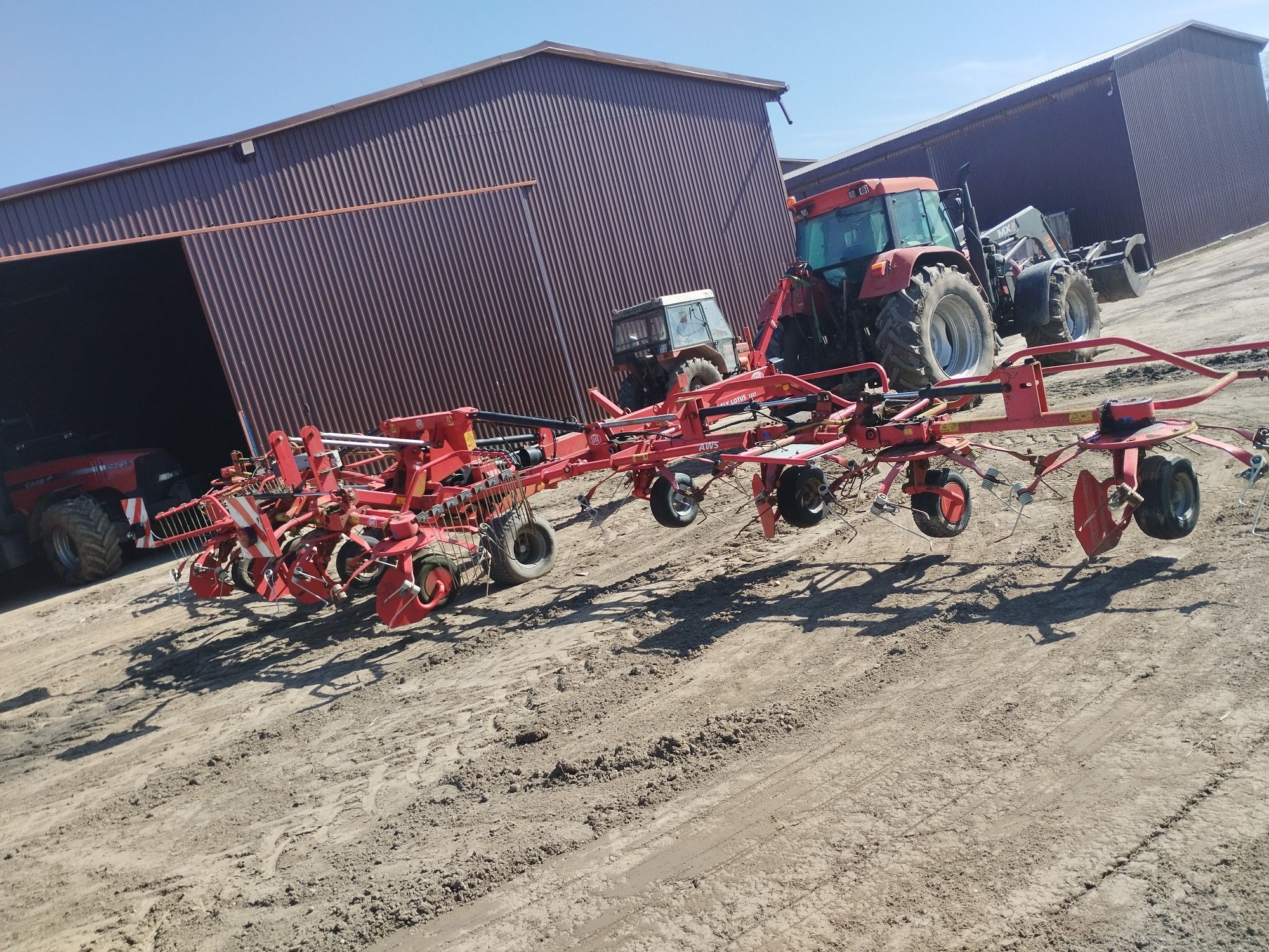 Przetrzasacz lely lotus 1325 (Deutz fahr kwerneland vicon kuhn)