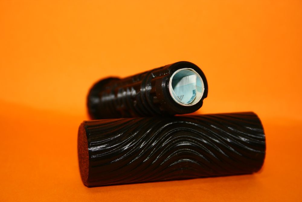 [НЕЗВИЧАЙНИЙ ПОДАРУНОК] квест тубус для грошей