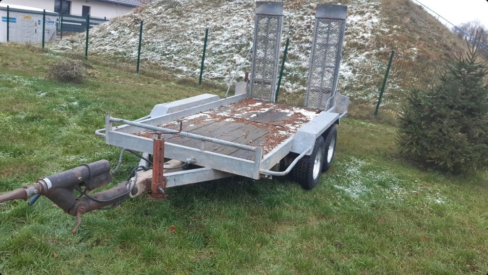 Przyczepa pod minikoparke z najazdami do przewozu koparek 3.5t.