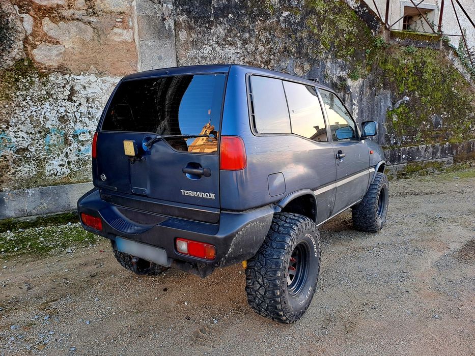 Nissan terrano ii