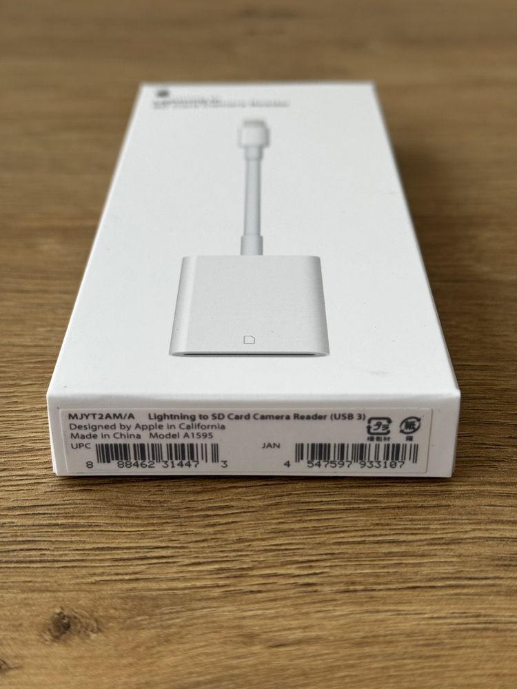 Оригінальний Apple Lightning to SD Card Camera Reader (MJYT2)