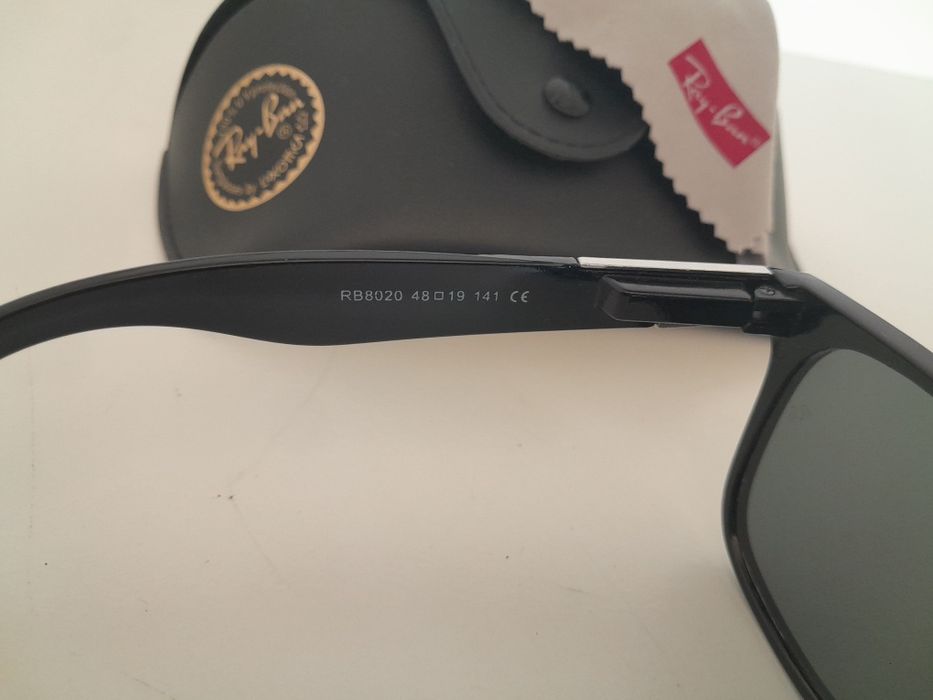 Óculos de sol Rayban 8020