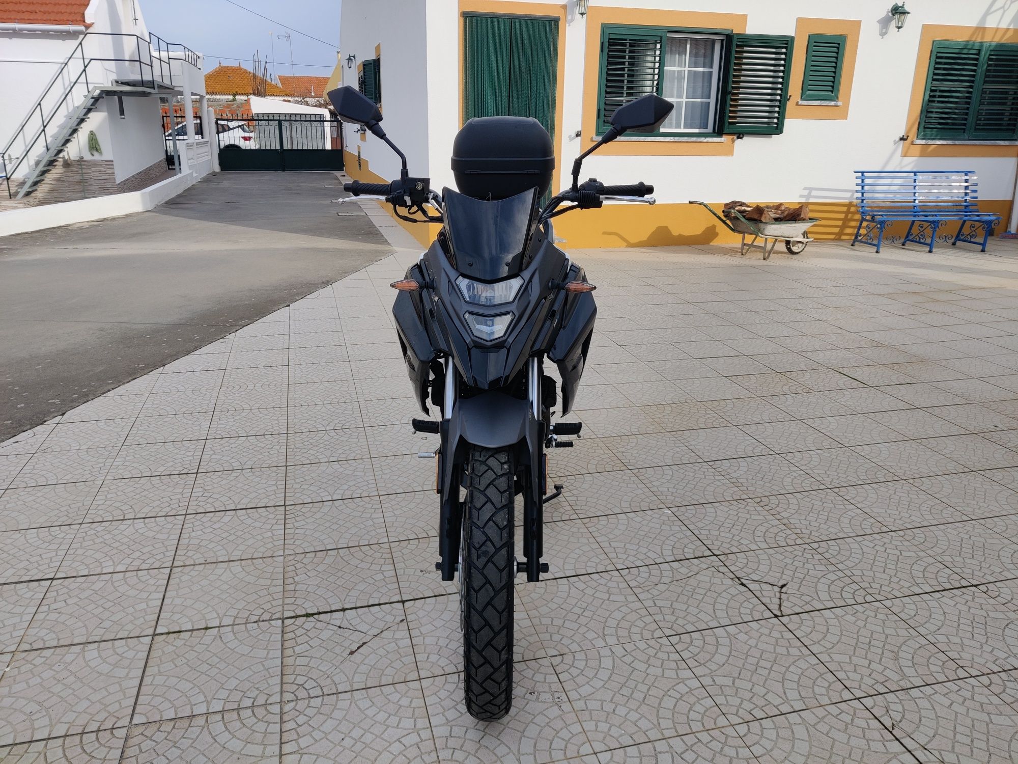 SYM NHT125 com poucos kilometros