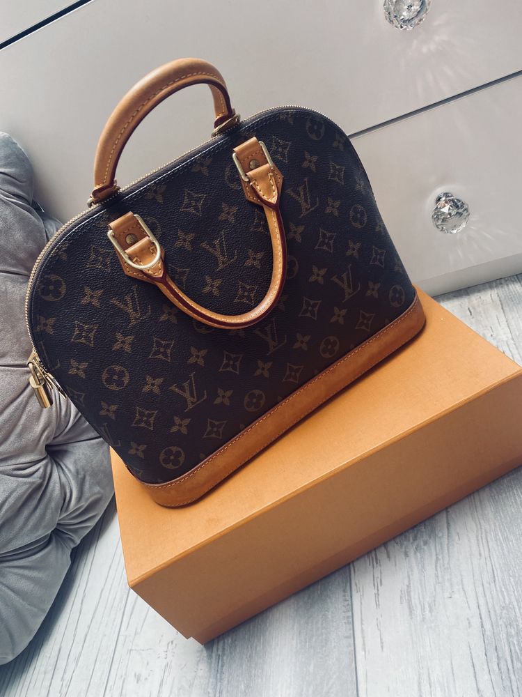 Torebka Louis Vuitton Alma PM Monogram Canvas