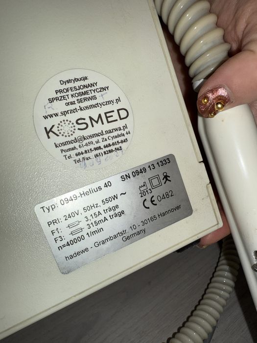 Frezarka podologiczna używana HADEWE Helius 40 pochłaniacz pyłu.