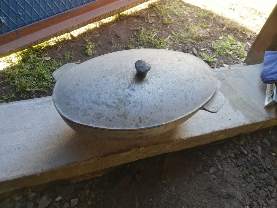 Алюминиевый таз и утятница