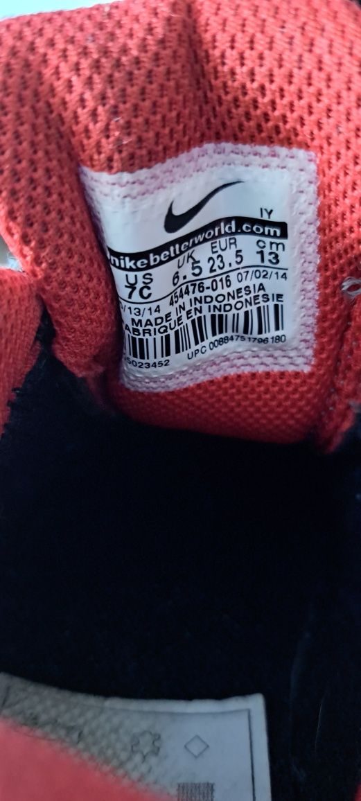 Buty sneakersy adidasy skórzane Nike 23,5