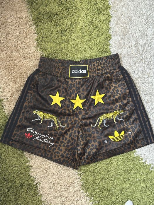 Шорти Adidas Originals in the Ring леопардові, розмір L