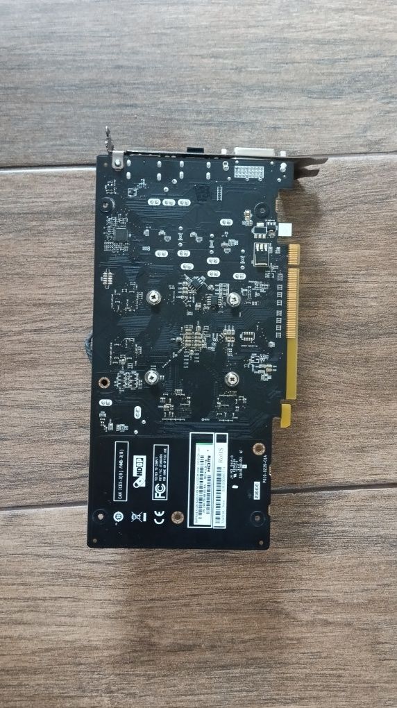 Видеокарта Sapphire Pulse Radeon RX 560 4GB GDDR 5 HDMI