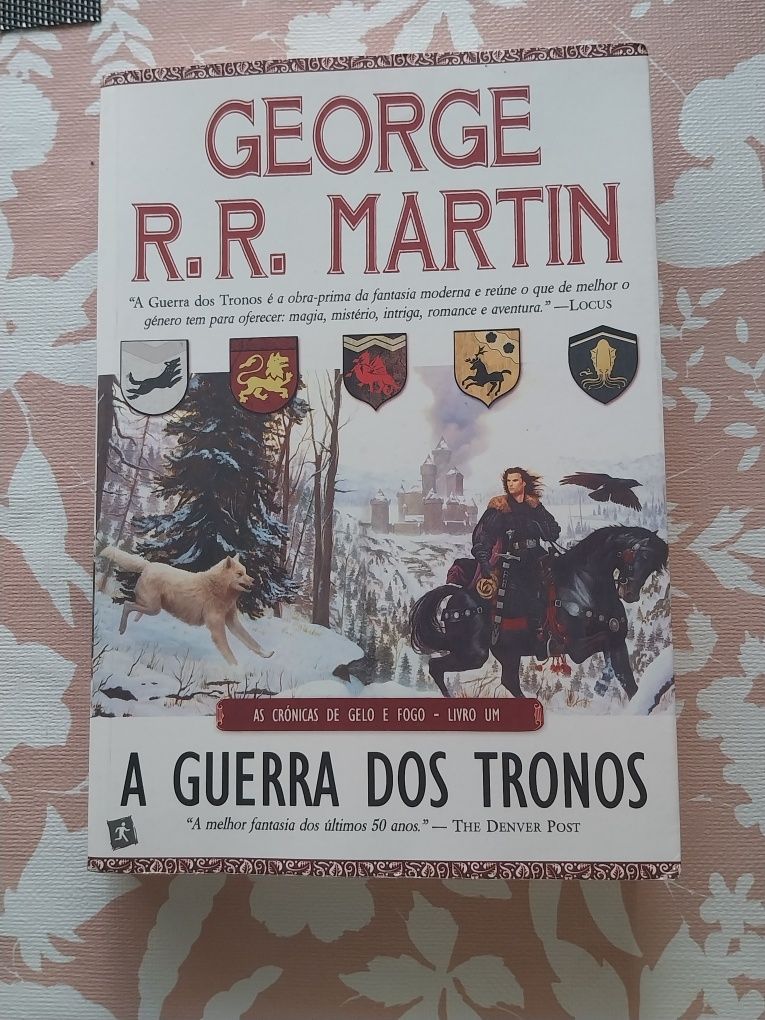 Vendo diversos tipos de livros