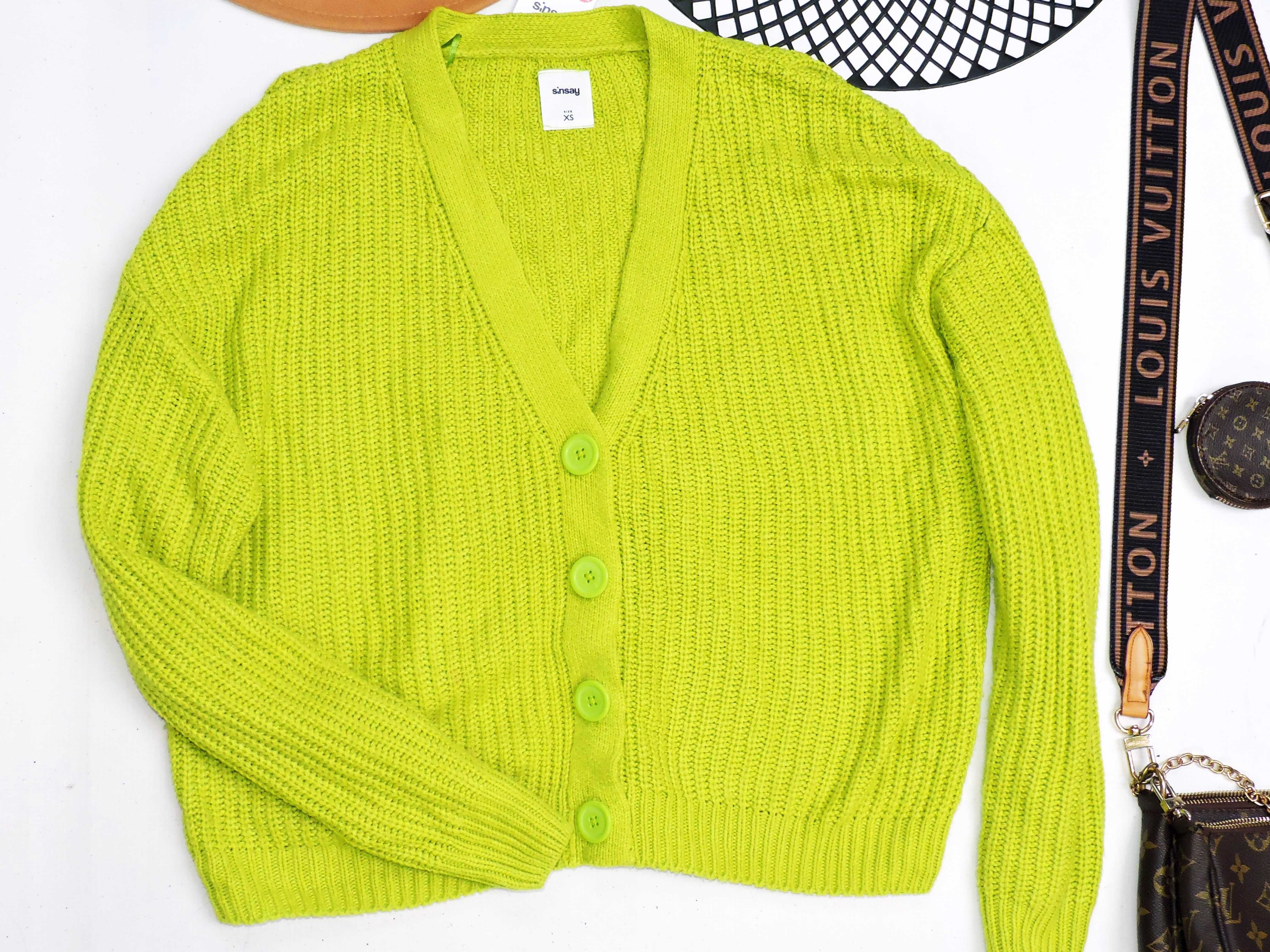 Sinsay sweterek overszie  neon guziki  xs