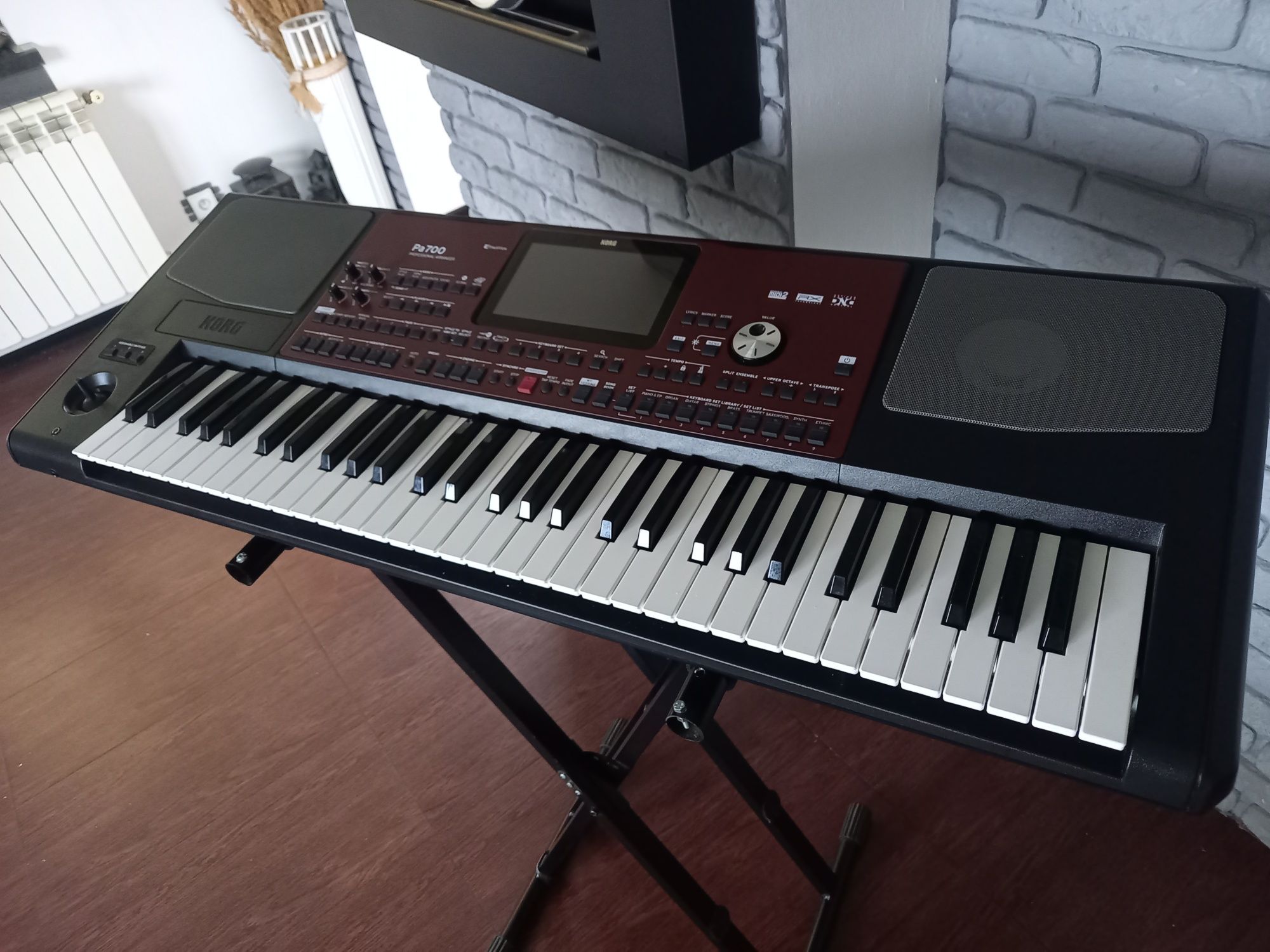 KORG Pa700 Super Stan !