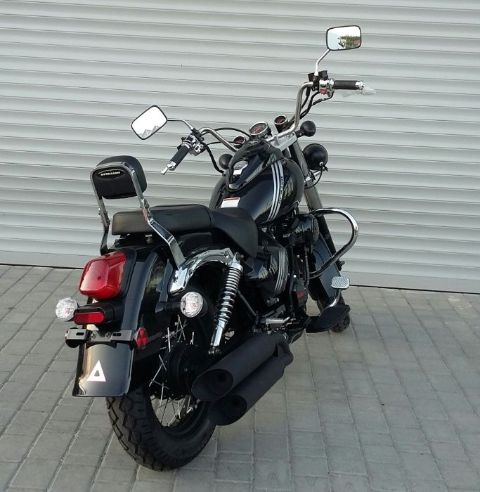 Мотоцикл - чоппер, 250 куб
