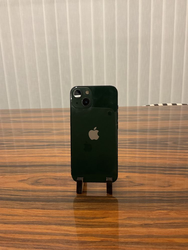 Apple iPhone 13 Bateria 100% + Capa