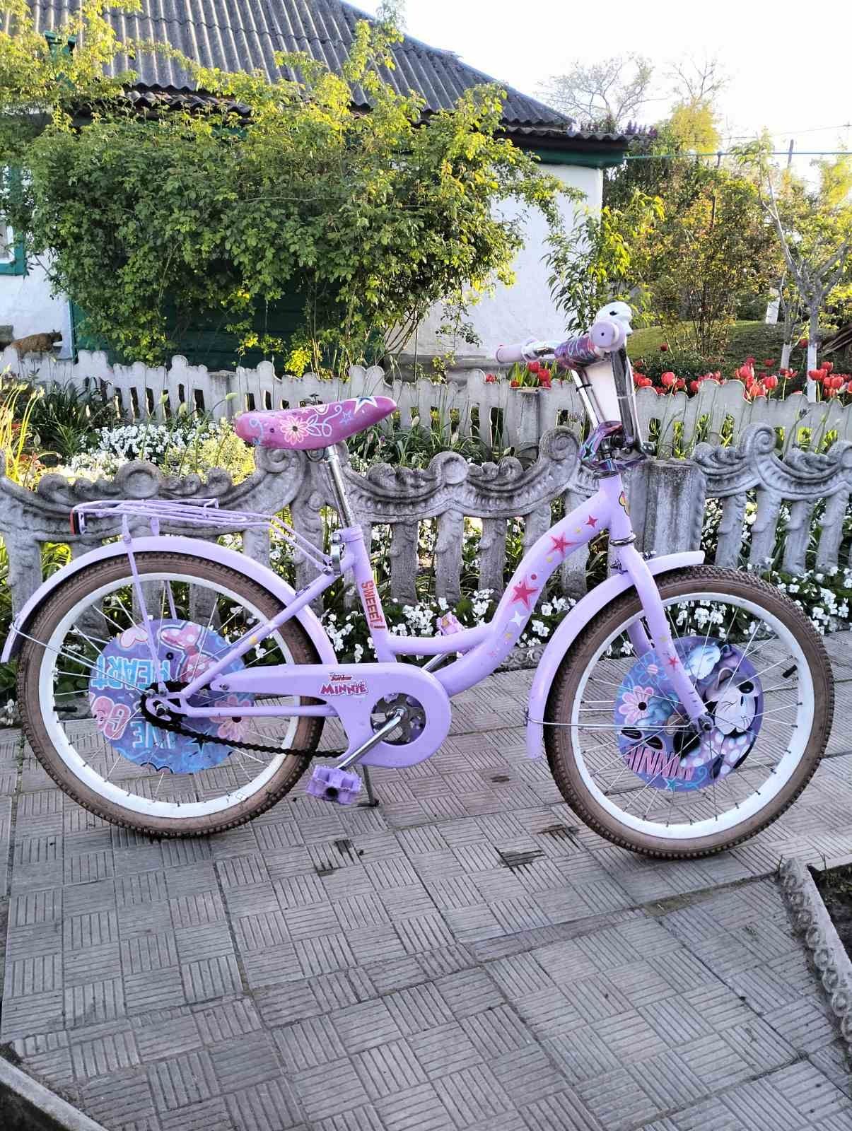 Велосипед для дівчинки 6-8 років