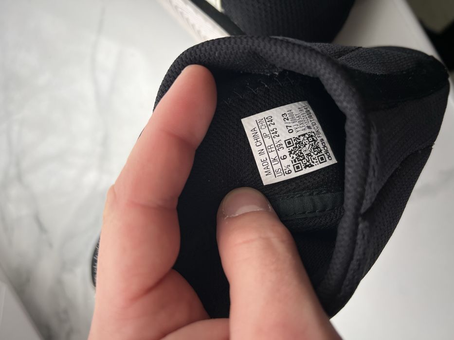 Борцівки боксерки Adidas    39 розмір 24.5 см