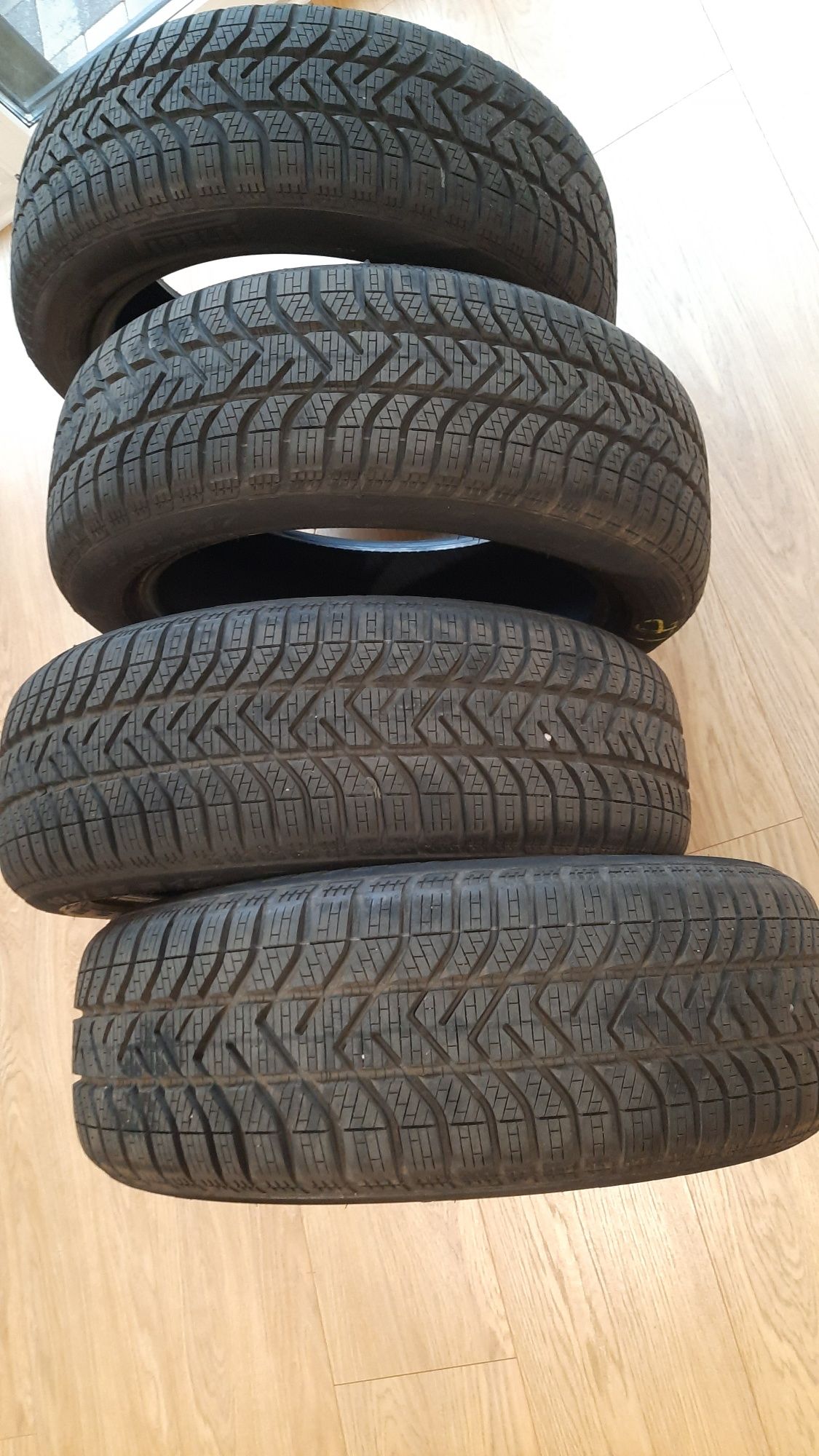 Pirelli SnowControl Serie III demo  195/55R17 92 H