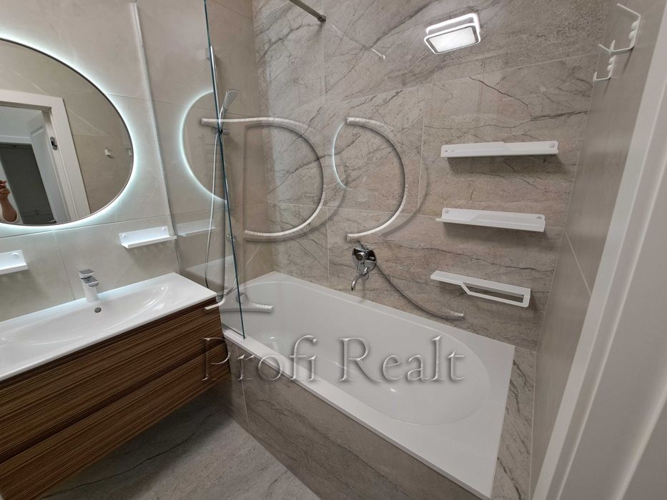 Продаж 2 кімн. квартири з якісним ремонтом в ЖК Sofia Nova