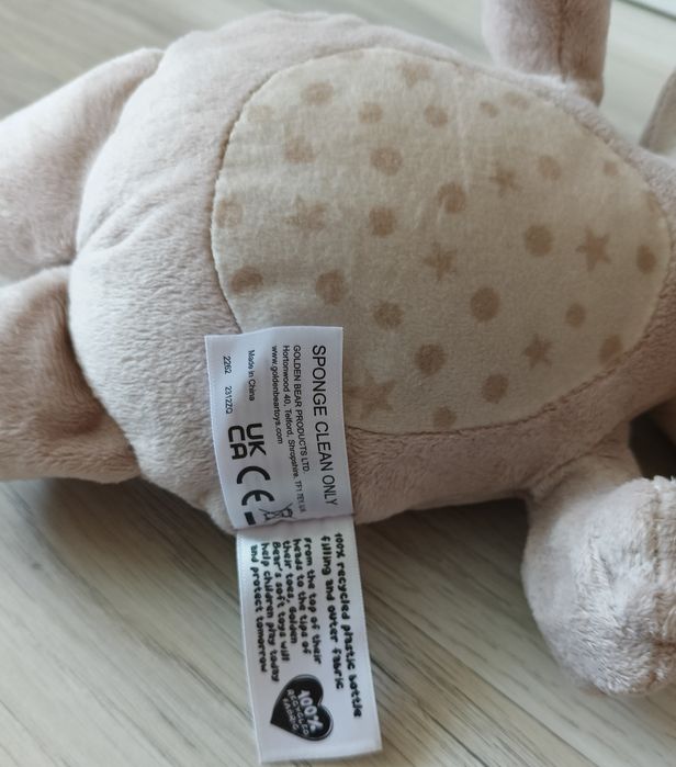 Makka Pakka maskotka interaktywna Dobranocny Ogród Golden Bear 28cm