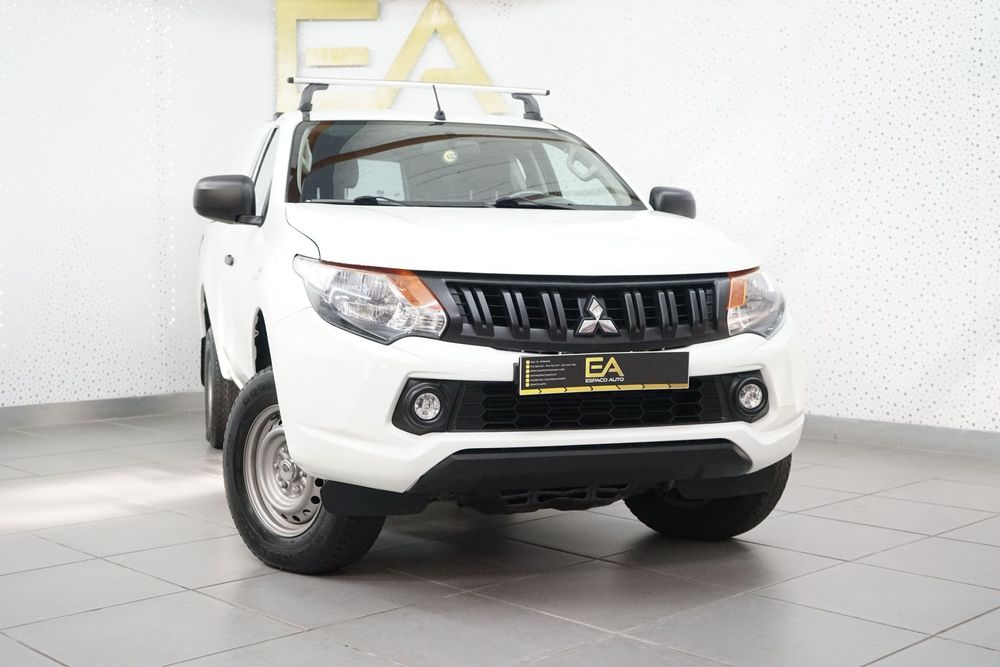 Mitsubishi L200 2.4 DI-D CD S.Cab 3L Instyle 4WD