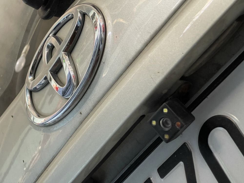 Toyota Corolla Verso 7 місць