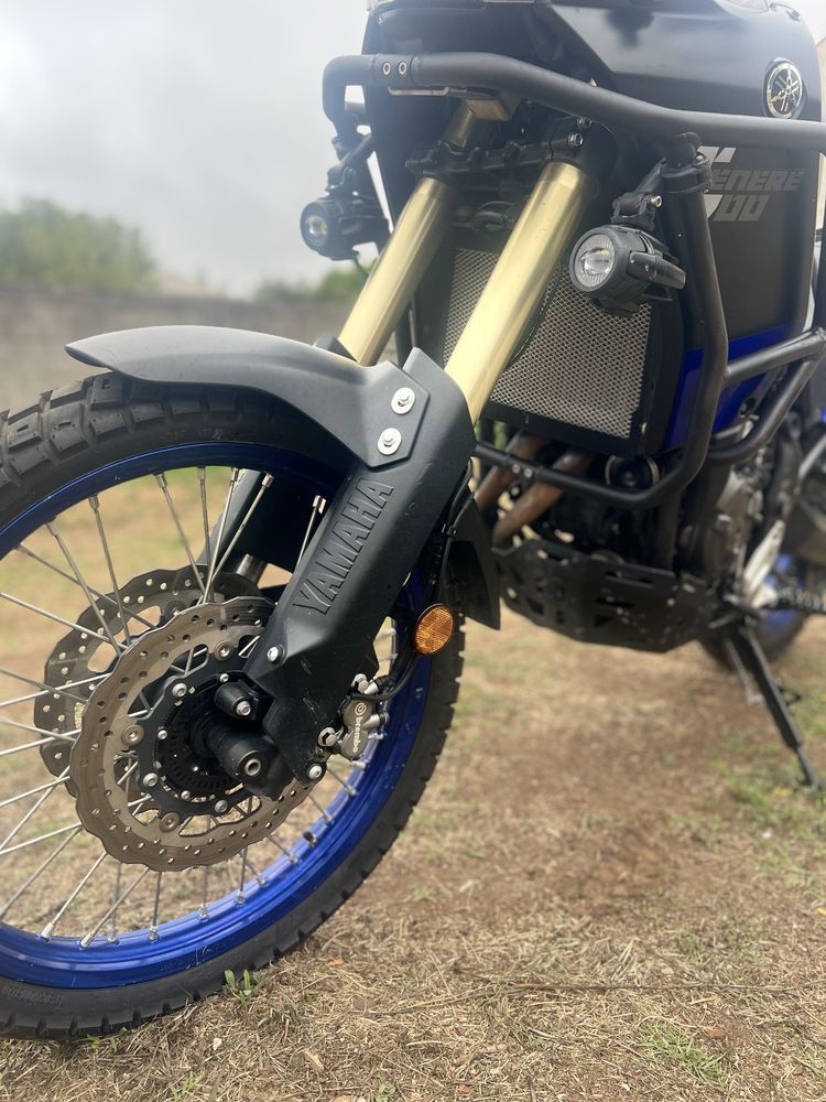 Yamaha Tenere 700 (muitos extras)
