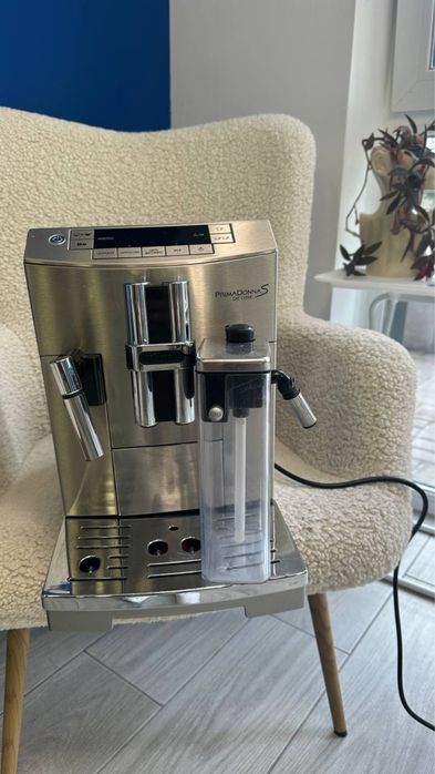 Кавомашина Delonghi Primadonna s de luxe