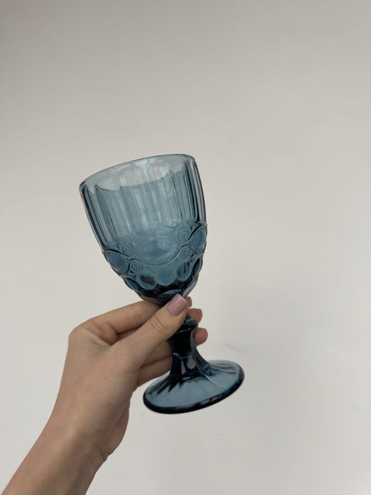 Бокал в аристократичному стилі