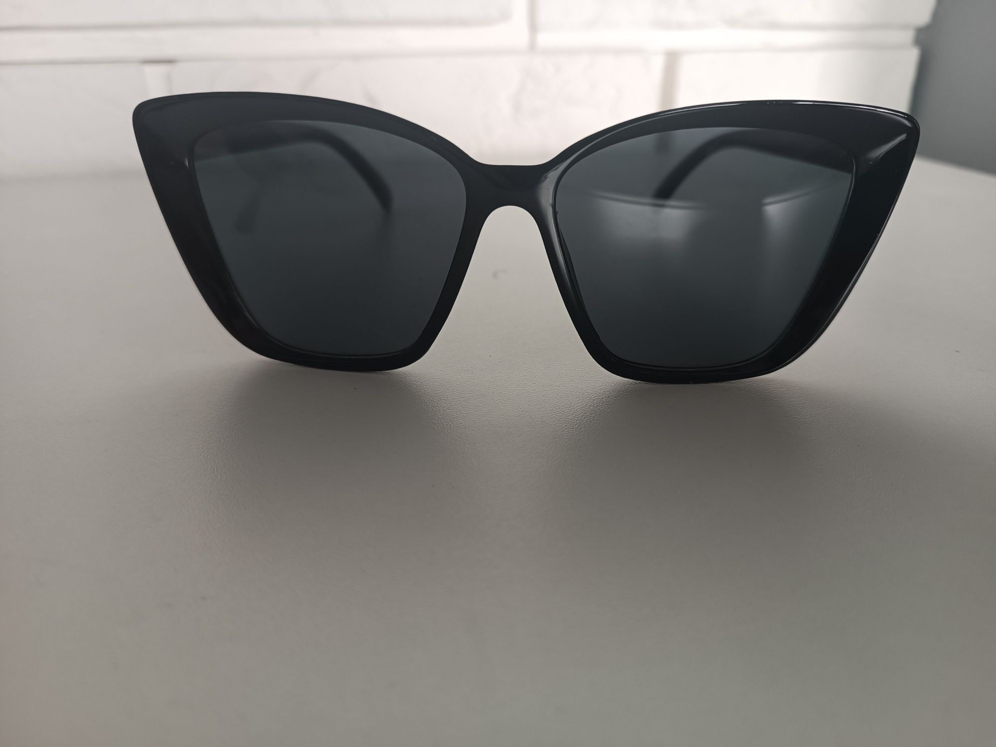 Nowe Okulary przeciwsłoneczne