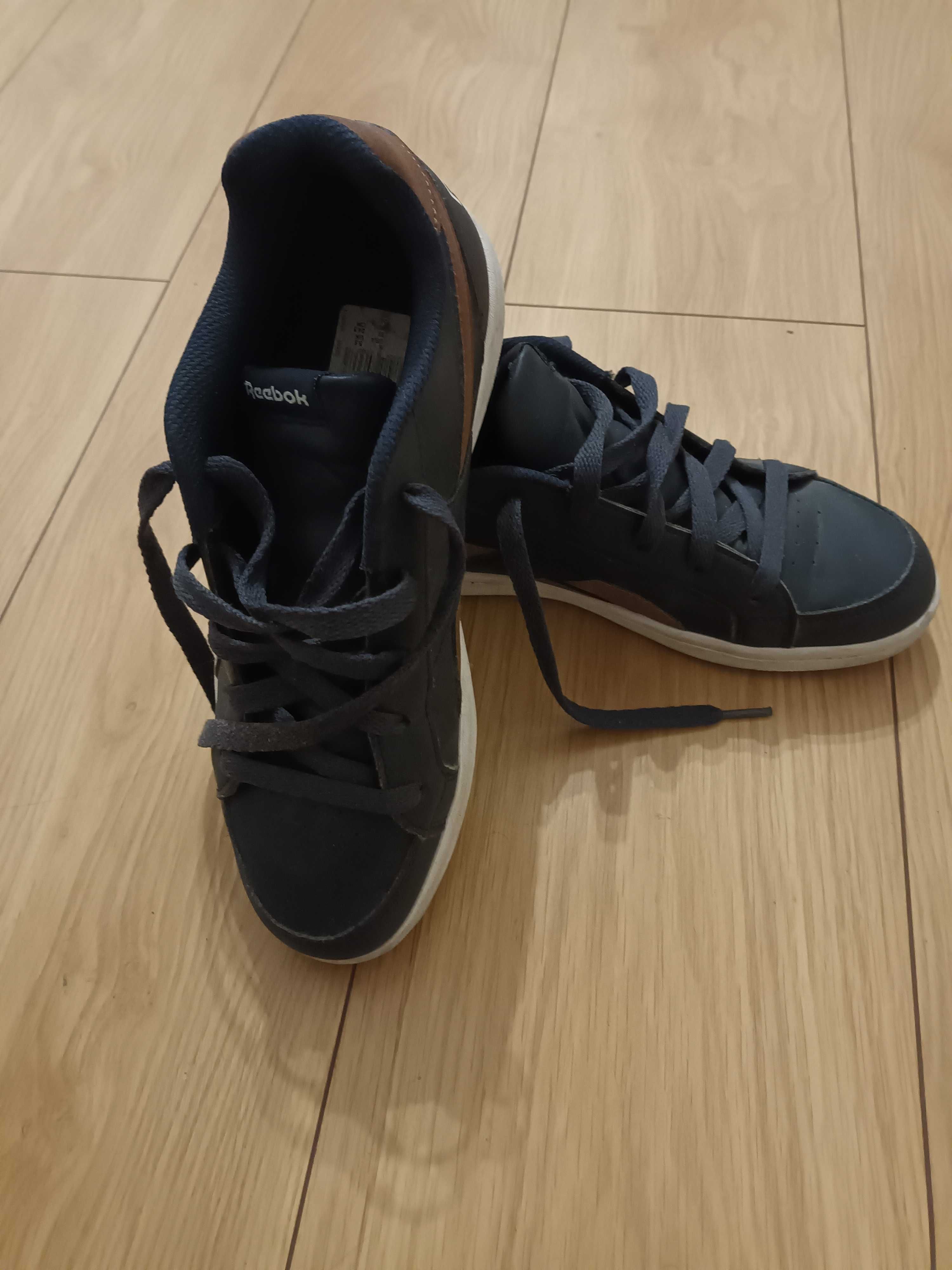 Reebok chłopięce r.38