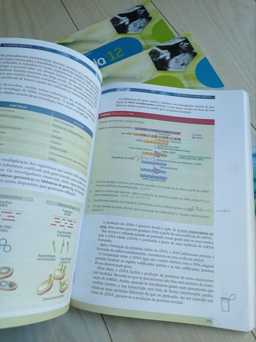 Manual Biologia 12* ano Areal Editores