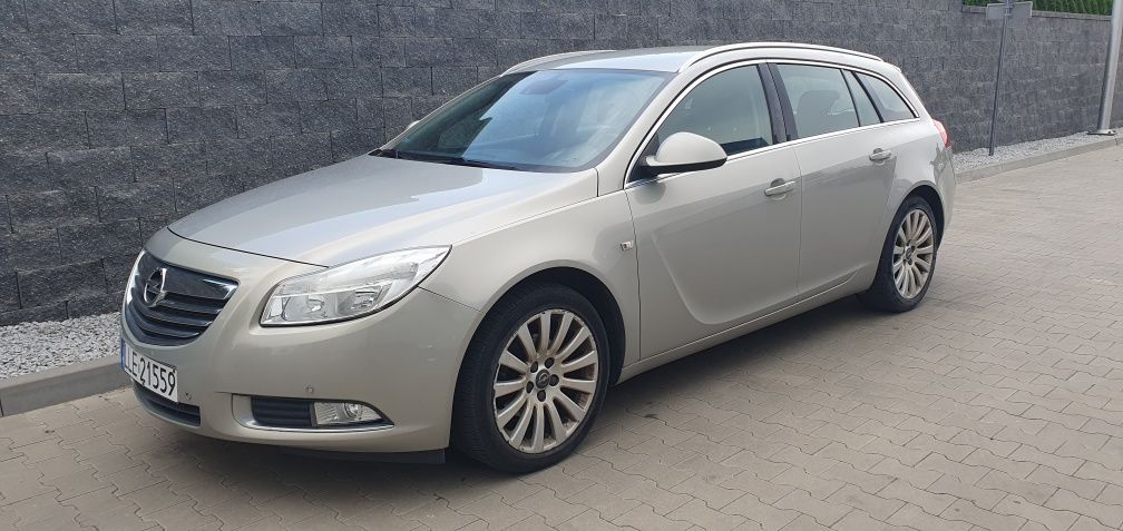 Opel Insignia 2.0 CDTI 130KM. Bezwypadkowy! Długie opłaty. Stan BDB.